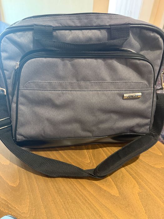 Acer Aspire 4810TZ с аксесоари