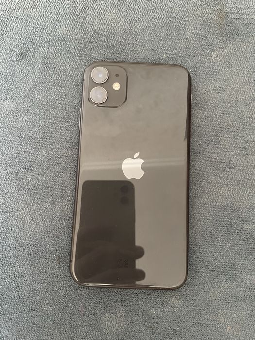 Продам iPhone 11.