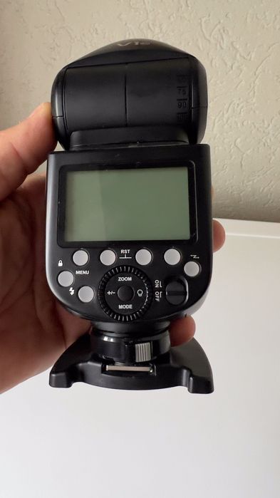 Blitz Godox V1C Canon Cu probleme