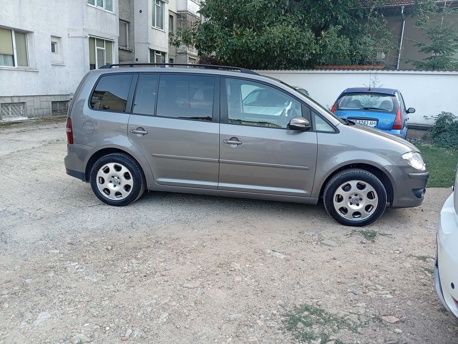 Продажба на автомобил VW Touran