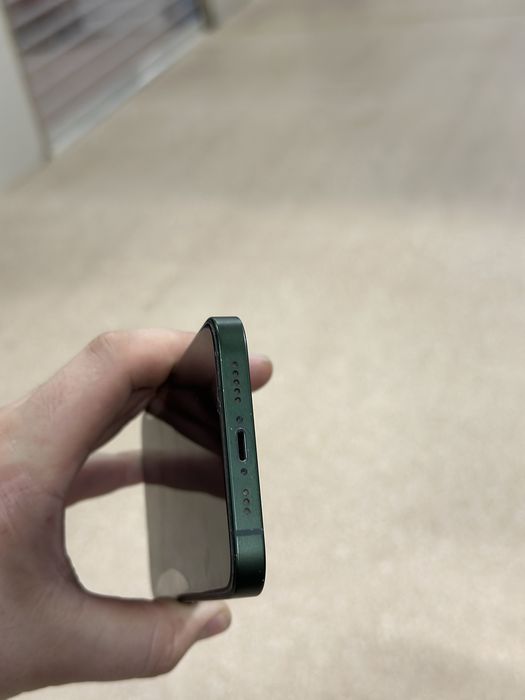 Продам IPhone 13 128gb