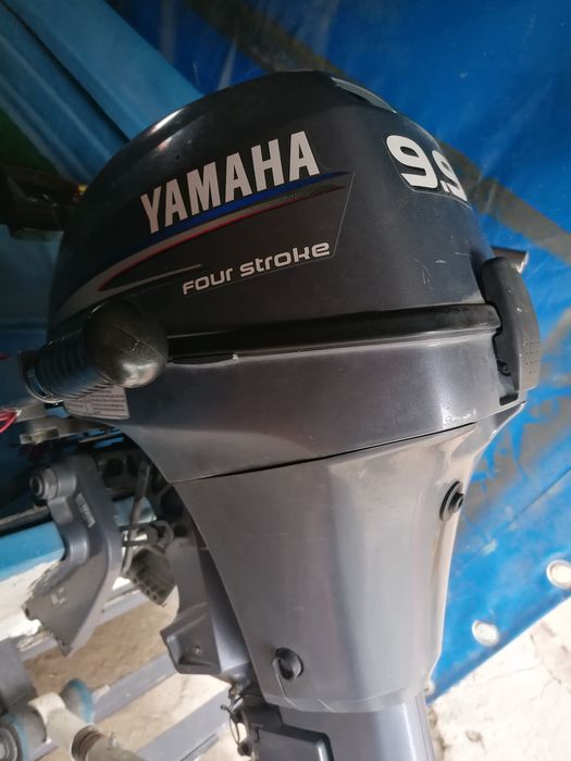 Yamaha 9.9 къс ботуш