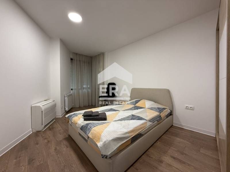 Дава се под наем Тристаен апартамент в София, Лозенец - 100 кв.м за 1495.83 € - Снимка #6