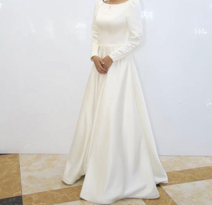 Продам свадебное плать, на узату