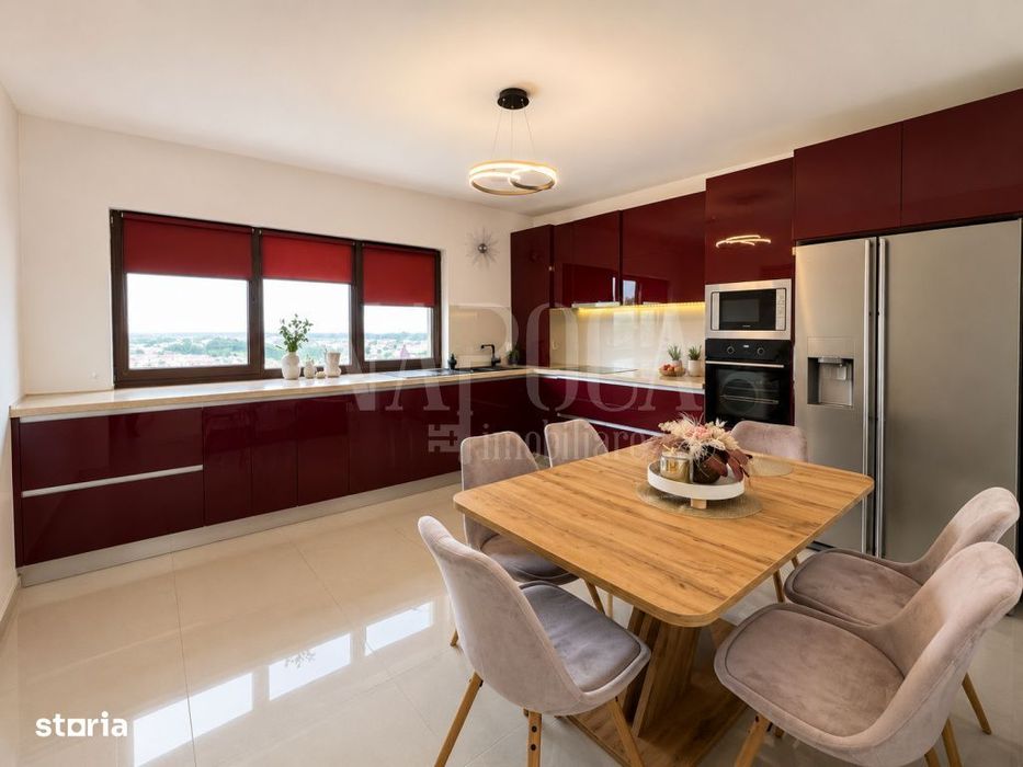 Casa 4 camere de vanzare in Floresti