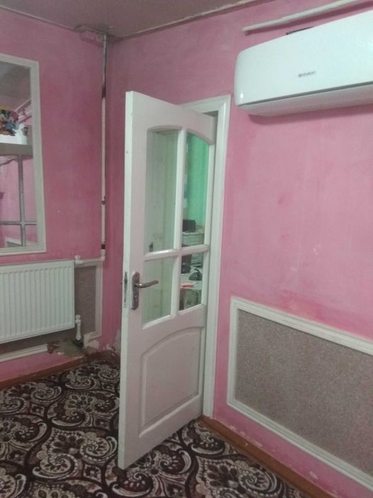 Xovli sotiladi pasport stol tarafdan