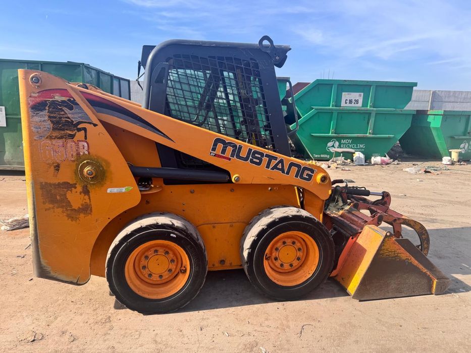 Bobcat - Miniincarcator frontal