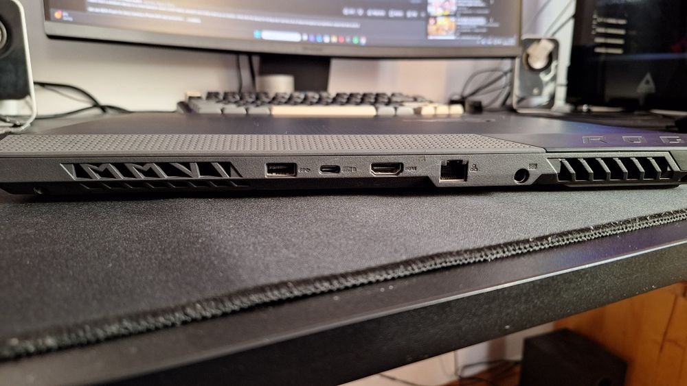 Laptop gaming ASUS ROG Strix G15