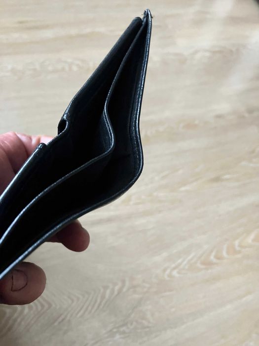 boss малко кожено протмоне