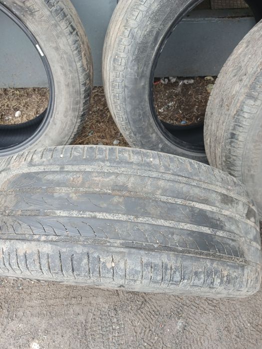 Шины летние 235/55/18
