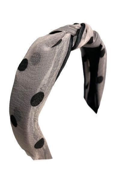 Диадеми от тюл различни цветове