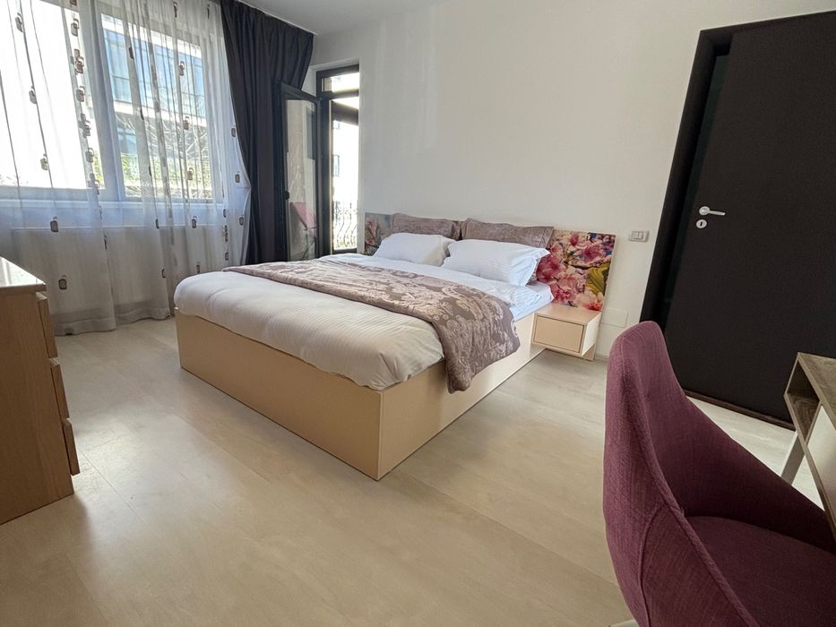 Dobroești-Fundeni |Vilă Lux |3 Cam băi Proprii |Complex Privat | 320mp