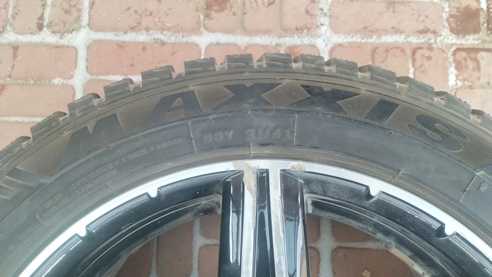 Диск с покрышкой зимняя