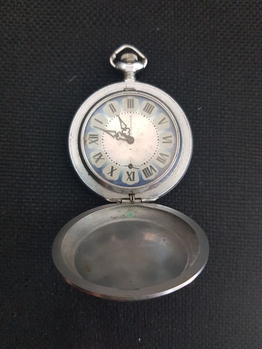 Руски часовник Молния