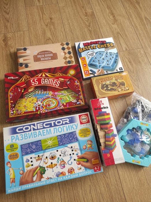 Продам пакет игрушек для девочек мальчиков настольные игры телескоп