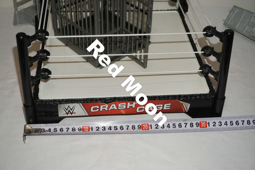 Кеч Ринг с Клетка WWE Crash Cage Wrestling Ring Playset Seat Launchers