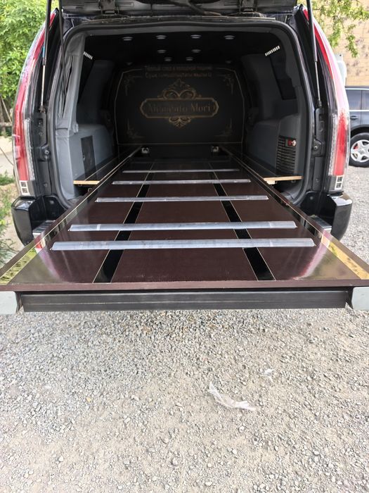 VIP катафалк Cadillac Escalade