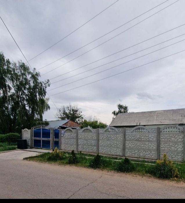 Продам большой дом