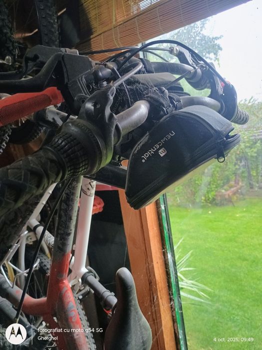 Bicicleta Cross foarte rezistenta