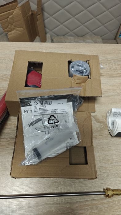 Pompa de stropit pomi milwaukee