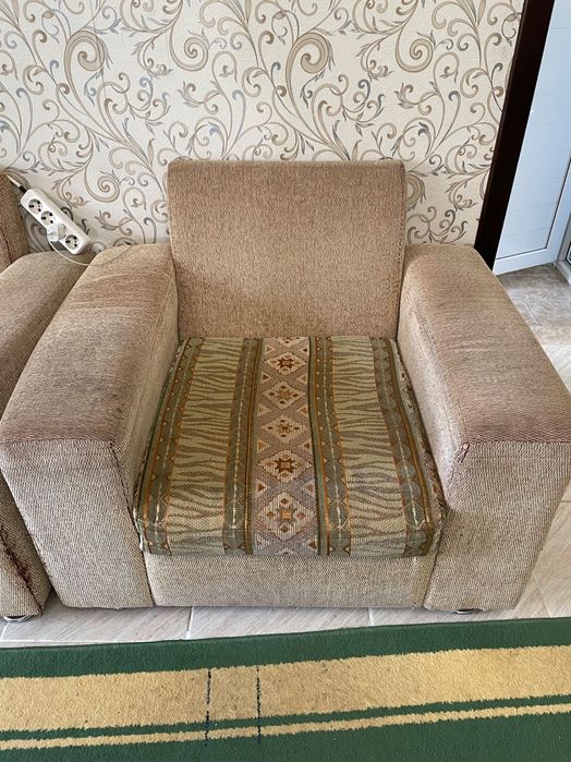 Мягкая мебель , диван