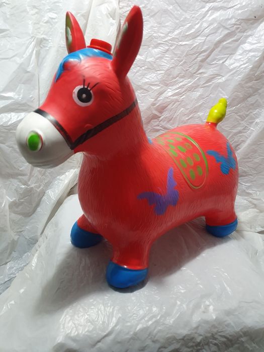 Vînd masinuta minnie pentru copii