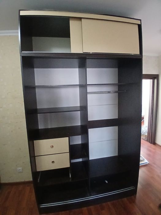 Продам шкаф есть доставка