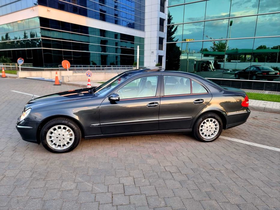 Mercedes E 240 Elegance, Automat