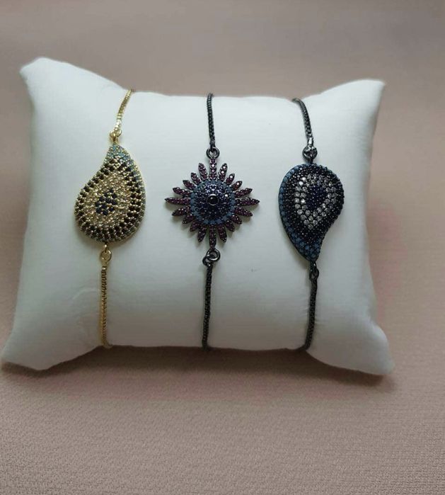 Гривни , колиета, пръстени