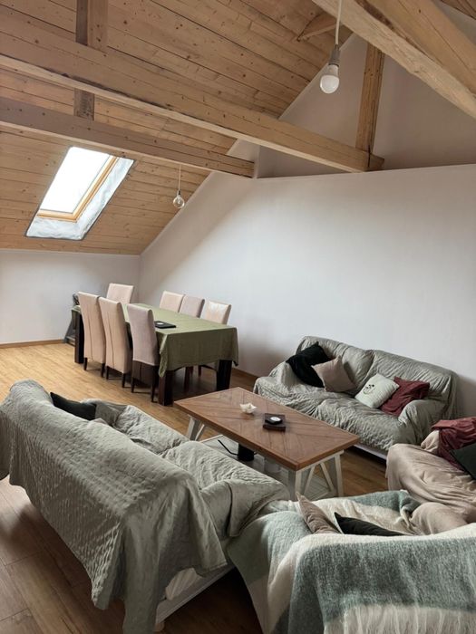 Casă de vâzare - ideală pentru investiție |4 apartamente|teren 820mp|