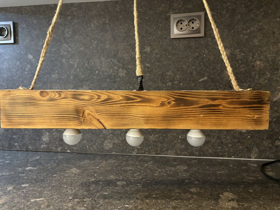 Продавам осветително тяло тип (пендел)