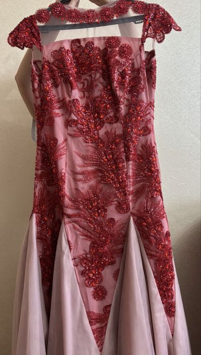 Вечернее платье 46-48 размер