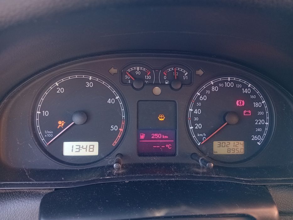 Vând vw passat b5.5