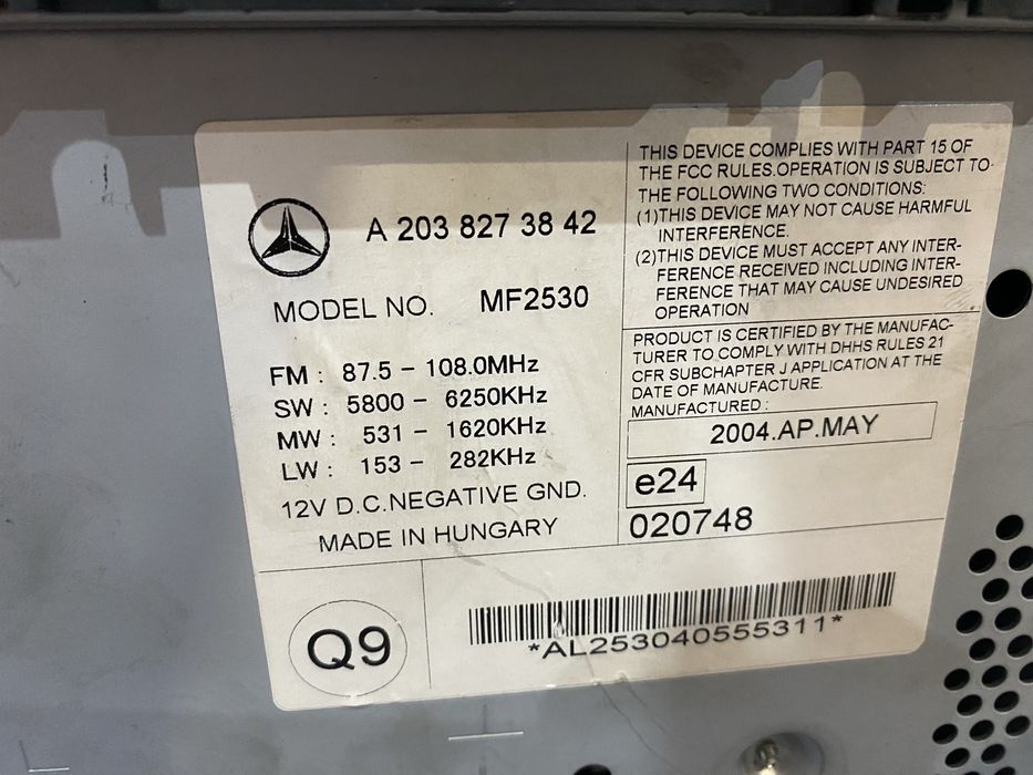 Радио  CD  player медия Мерцедес Ц класа