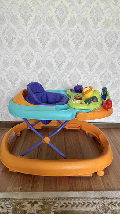 Ходунок Chicco в идеальном состоянии