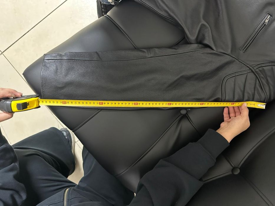 Мотокуртку продам