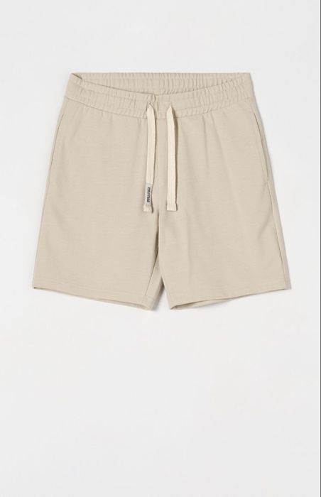 Pantaloni scurti de vara