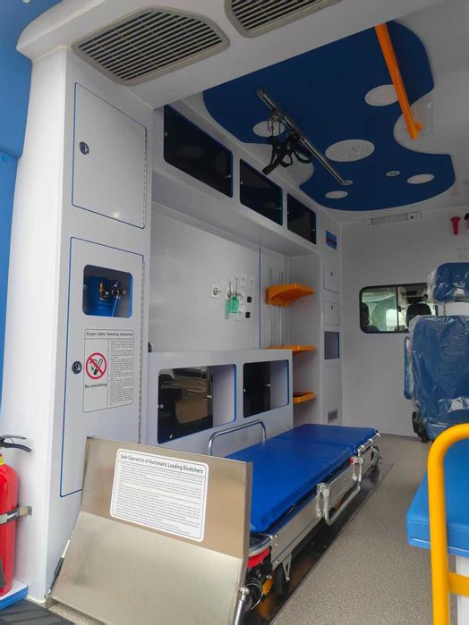 Ford Transit T8 Ambulance, машина скорой помощи с высокой крышой