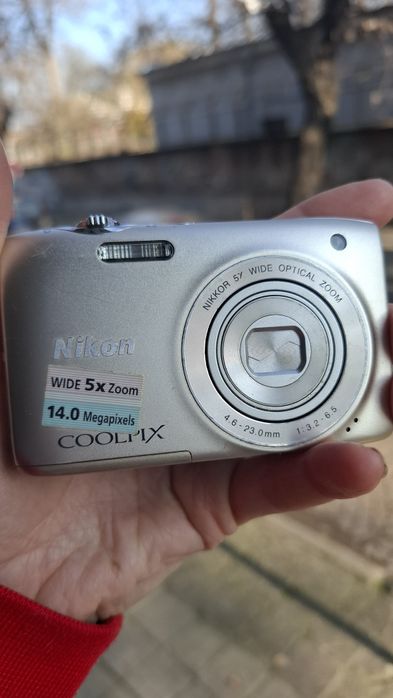 Компактен дигитален фотоапарат Nikon Coolpix S3100