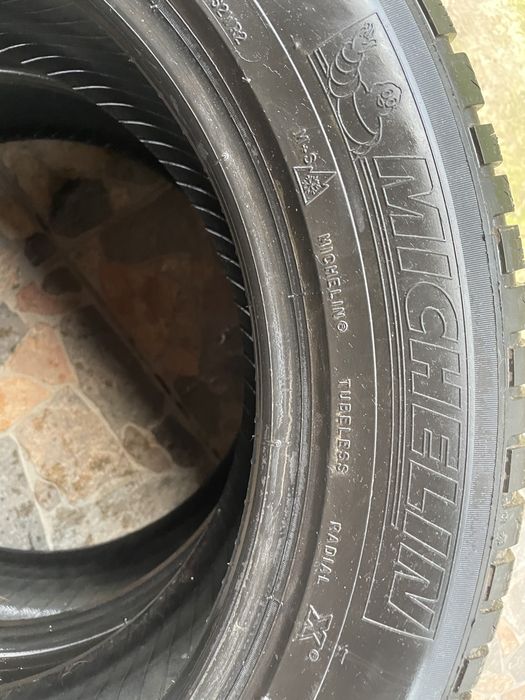 2 Cauciucuri Iarna Michelin 235/ 55 R18