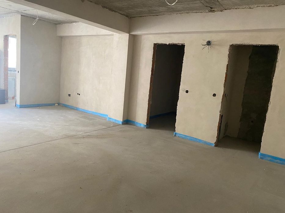 În Sibiu, de VÂNZARE, 50 mp, spațiu comercial, înscris în CF