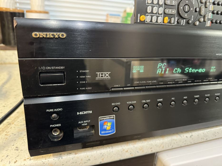 Onkyo TX-NR708 resiver