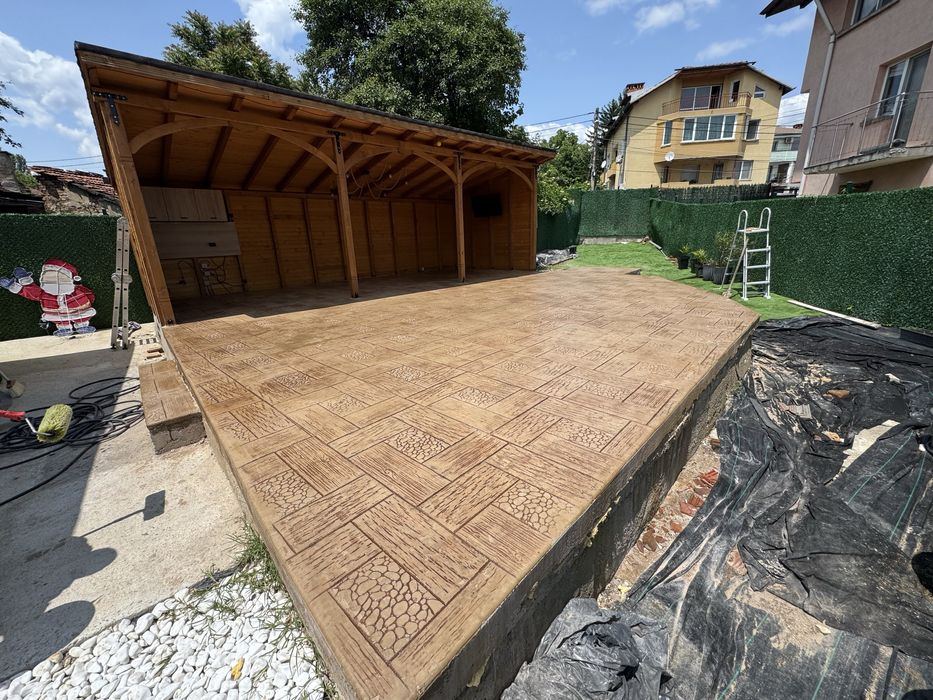 Изливане на Щампаван Бетон , Шлайфан и ресан бетон цяла България