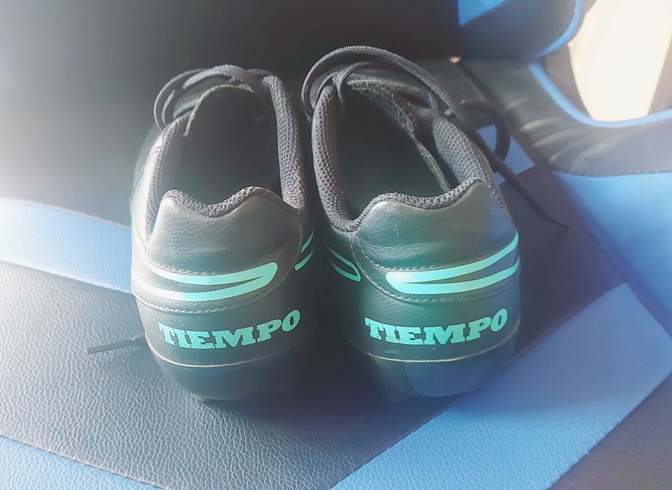 Бутонки Найк 36 номер