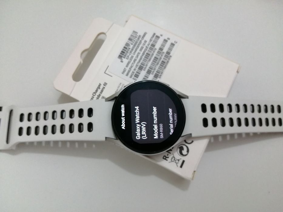 Ceas Samsung Watch 4
