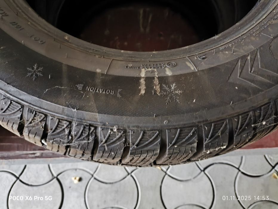 Покрышки Почти новые