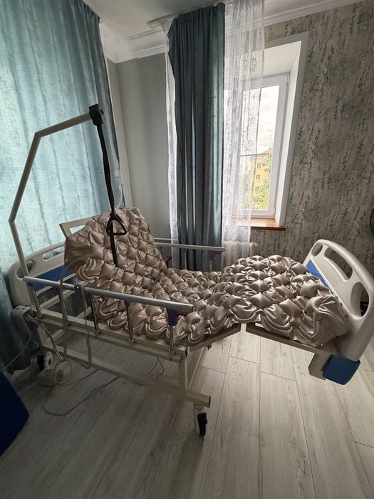 Продам кровать инвалидную.