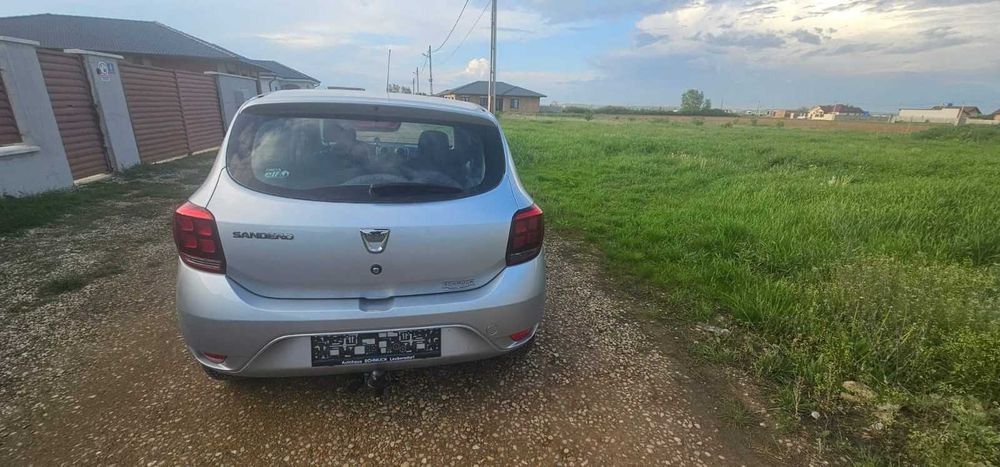Vând Dacia sandero, 2019 la 5600 euro