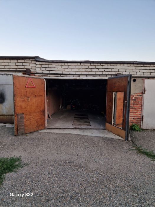 Продам гараж