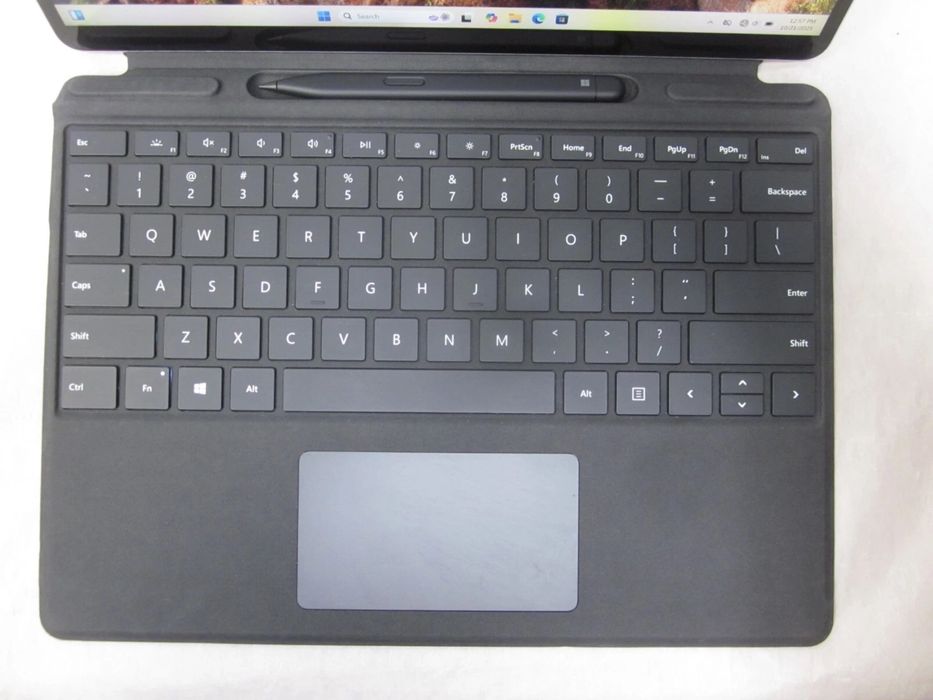 Tableta Microsoft Surface Pro X 13 inch